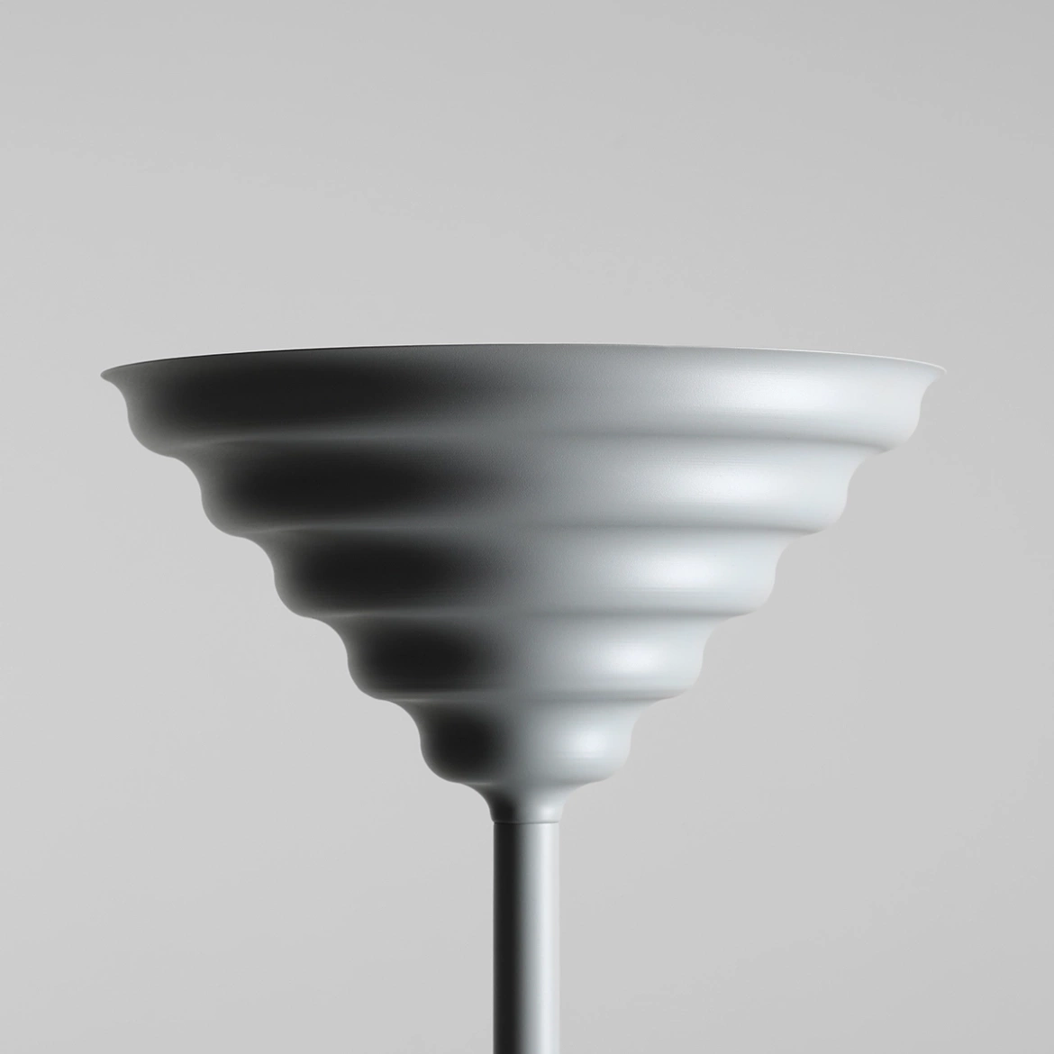 Artera :: Lampa podłogowa Fala Szpunar wys. 154 cm szara