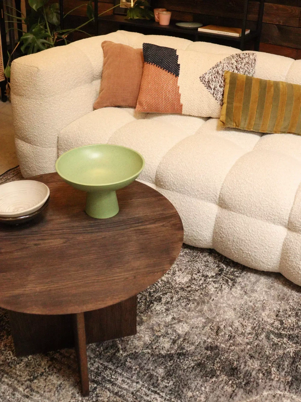 Nordic Line :: Sofa gepolstert Michelle boucle 3 person 236x68x100cm beige