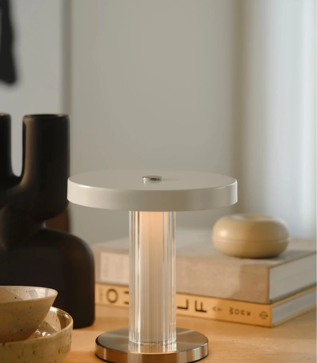 Design For The People :: Trezzi portable table lamp, height 21.9 cm, white / transparent