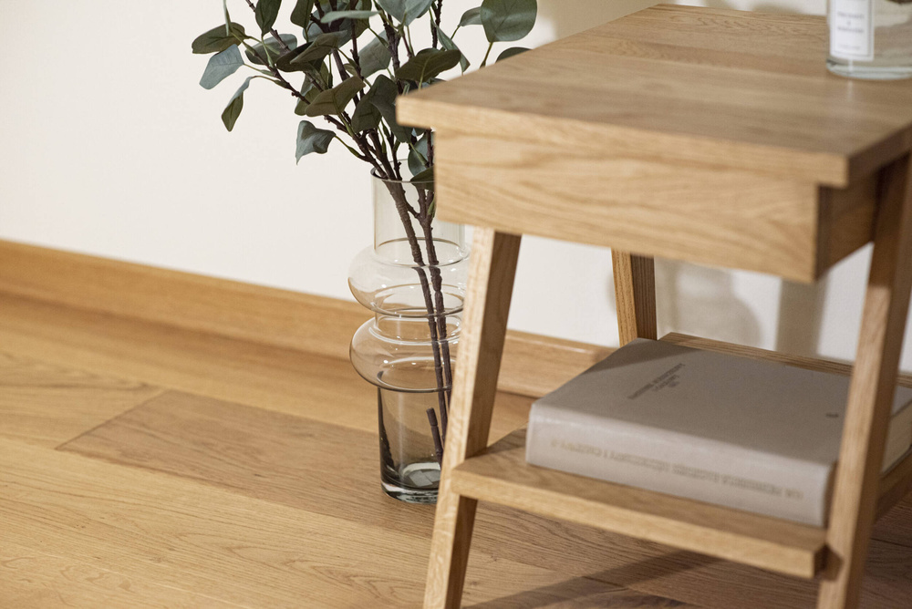 Szyszka Design :: Nachttisch Piko aus Eiche