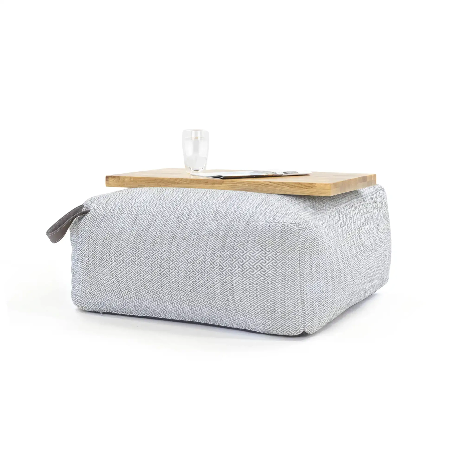 Garden Rabbit :: Breeze garden pouf 80x80 cm color to choose from