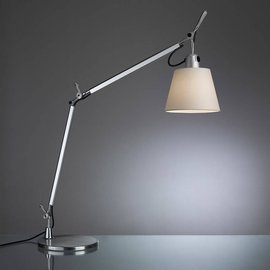 Artemide :: Desk lamp Tolomeo basculante tavolo silver beige dia. 18 cm