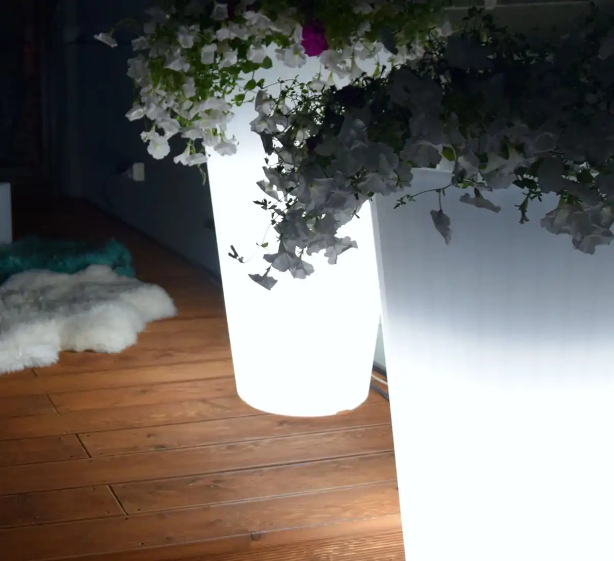 Micante :: Topf aus Plastik Aurora beleuchtet Durchmesser 46 weiß