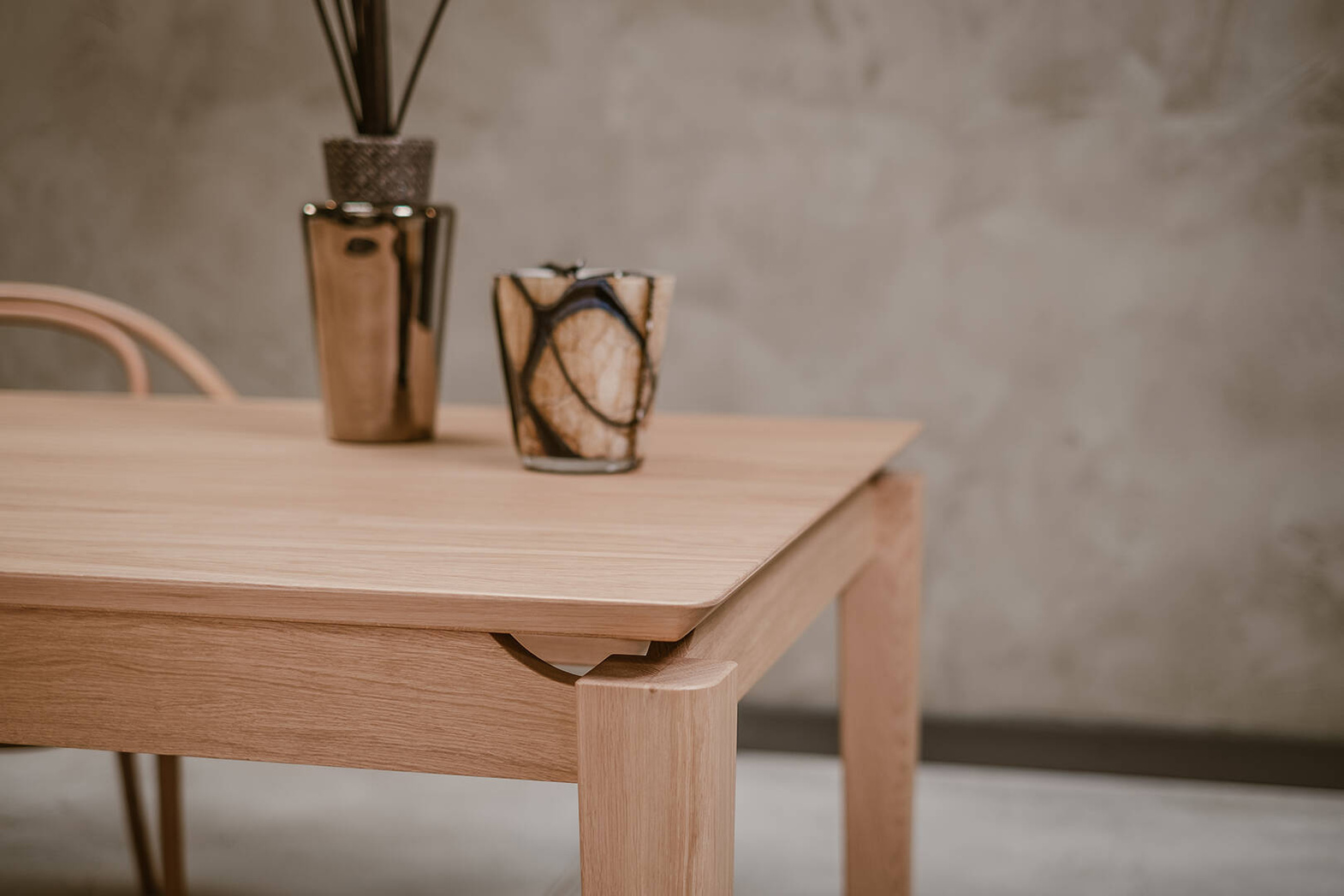 Selfia :: Chamfer oak wooden table - also available as an extendable version