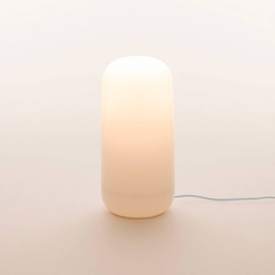 Artemide :: Tischlampe aus Glas Gople Plug Höhe 27 cm weiß