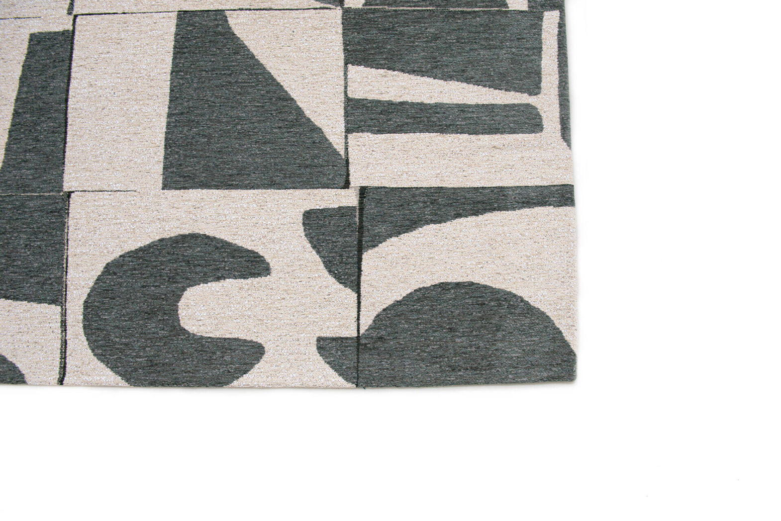 Louis De Poortere :: Papercut Dea Spray Rectangular Rug 170x240 cm Beige-Green