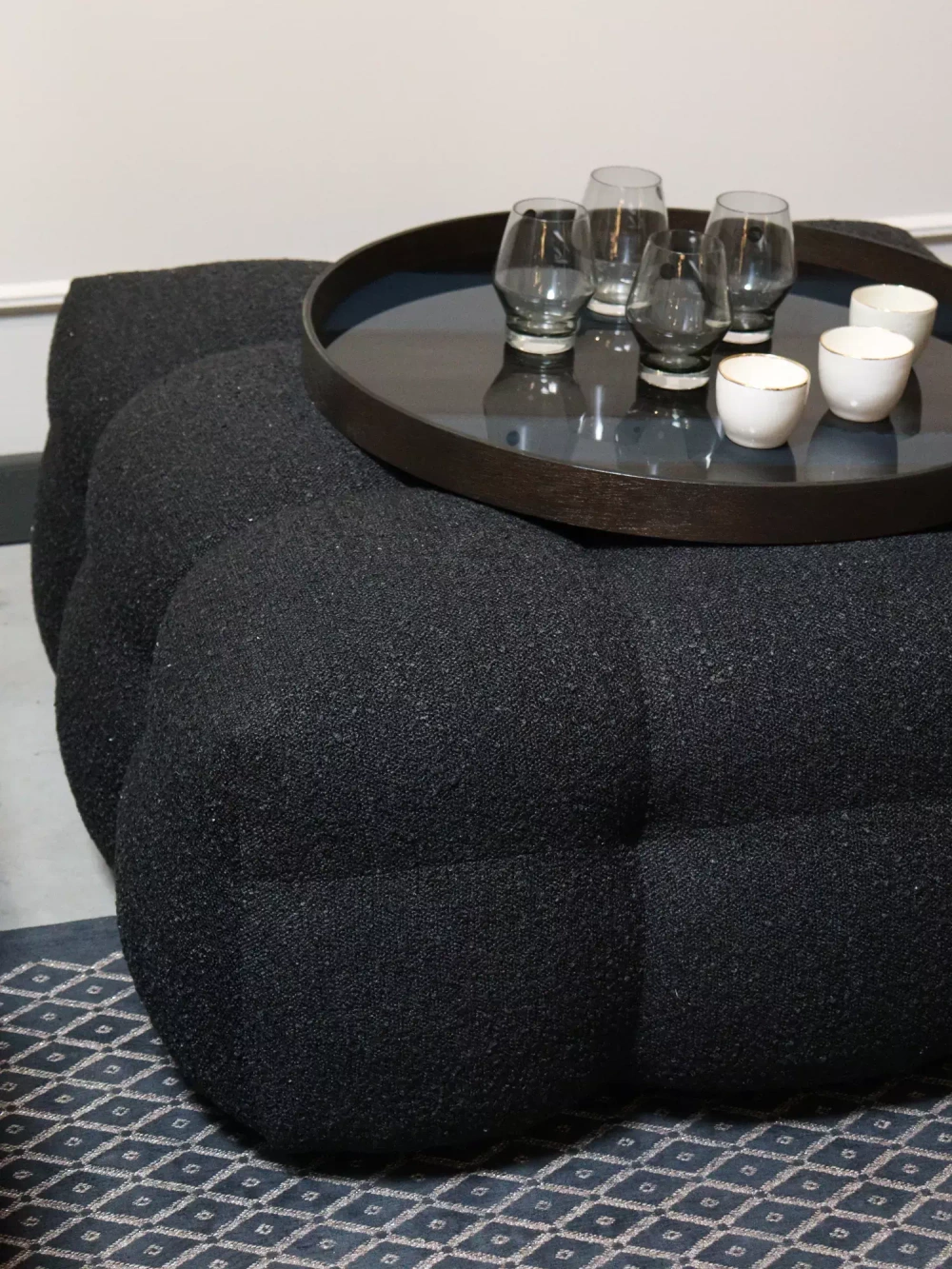 Nordic Line :: Puff transparent Michelle Boucle Stoff Breite 88 cm schwarz