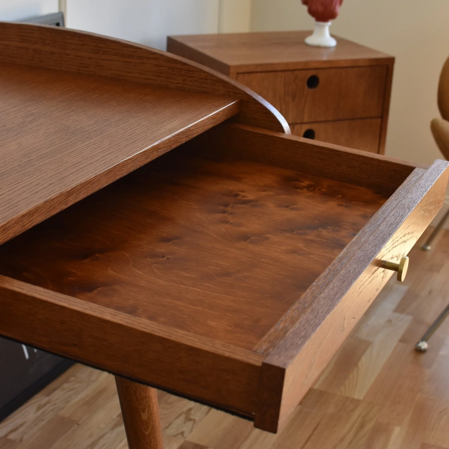 Pastform Furniture :: Biurko drewniane Bona rozmiar i kolor do wyboru