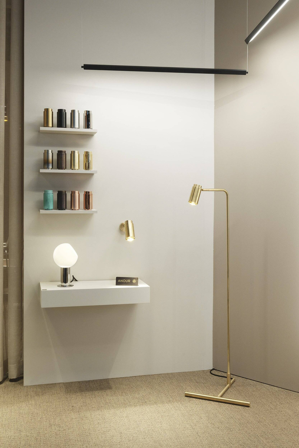 Anour :: Lampa ścienna / kinkiet Donya Pivot śr. 6 cm polerowany mosiądz