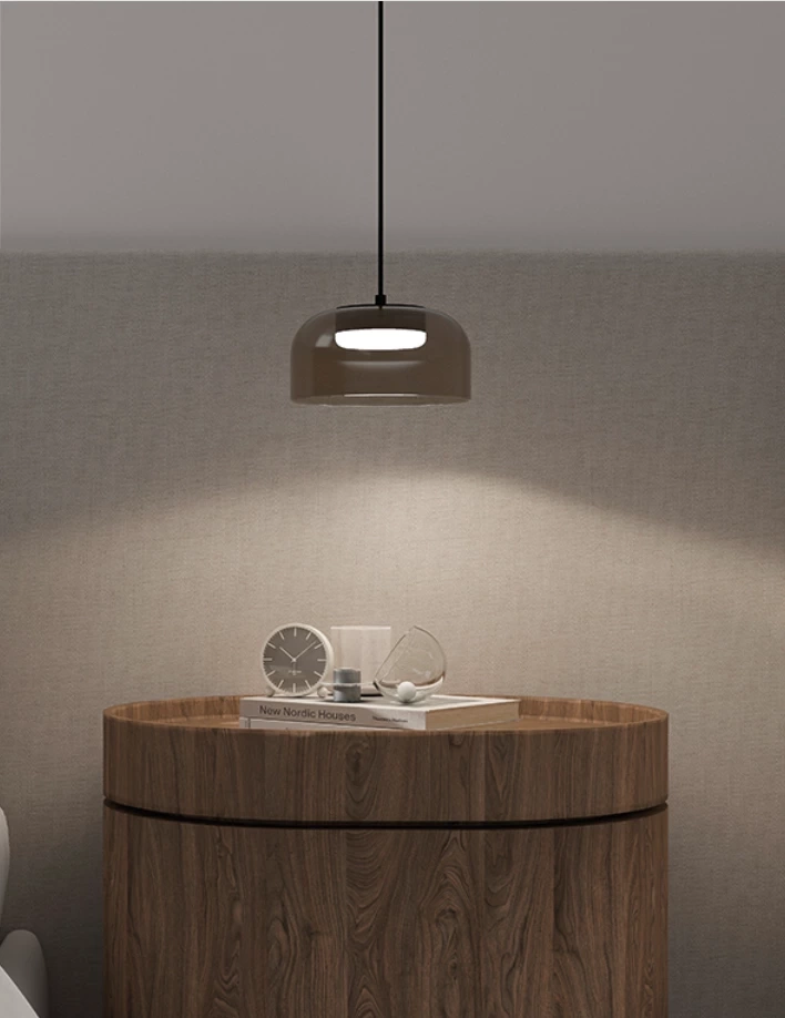 Aromas :: Ipon Hängelampe, Durchmesser 20 cm, transparent / schwarzes Metall