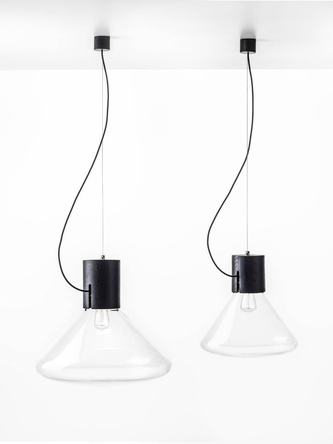 Brokis :: Muffins Wood 40 cm transparent hanging lamp