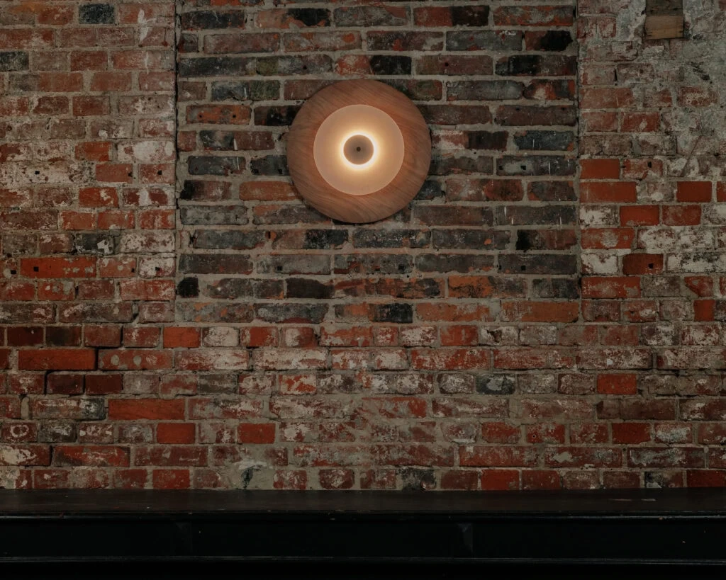 Loftlight :: Aeroplan Wood wall lamp/sconce, diameter 47 cm