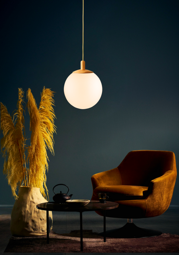 Kaspa :: Alur Wood white and oak pendant lamp, diameter 40 cm, size L