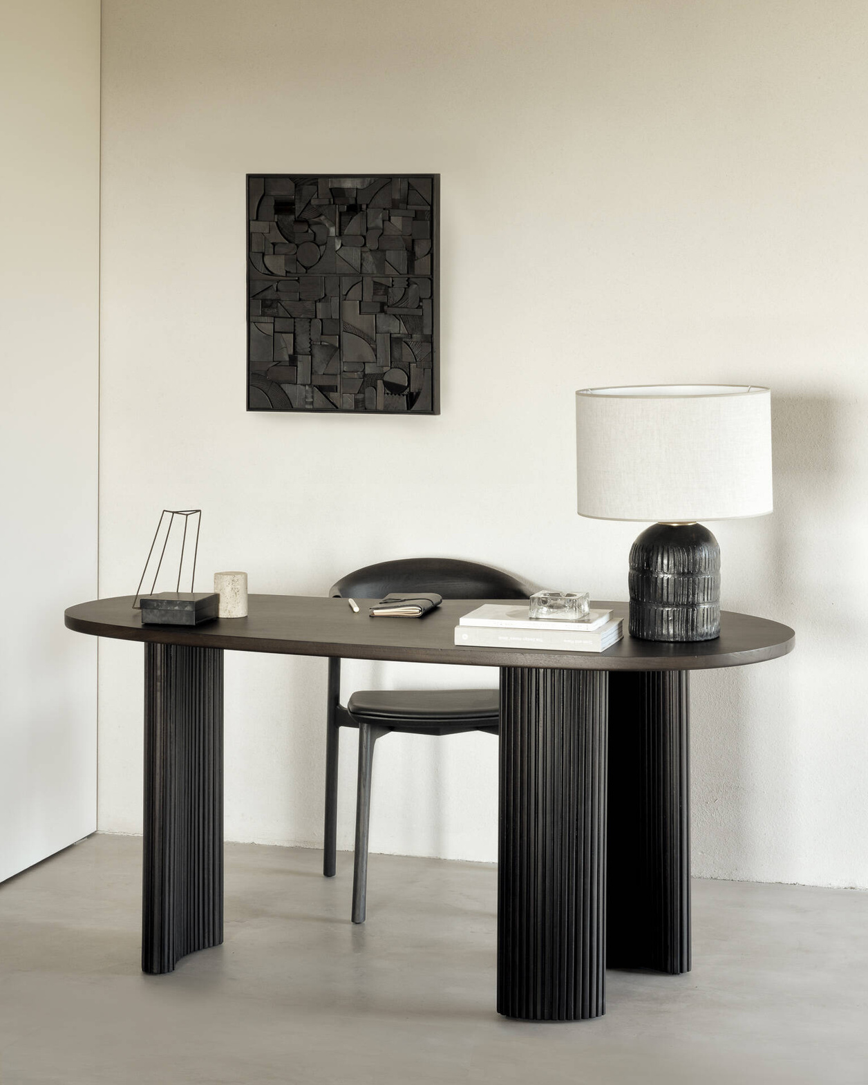 Ethnicraft :: Boomerang mahogany desk, width 160 cm, dark brown