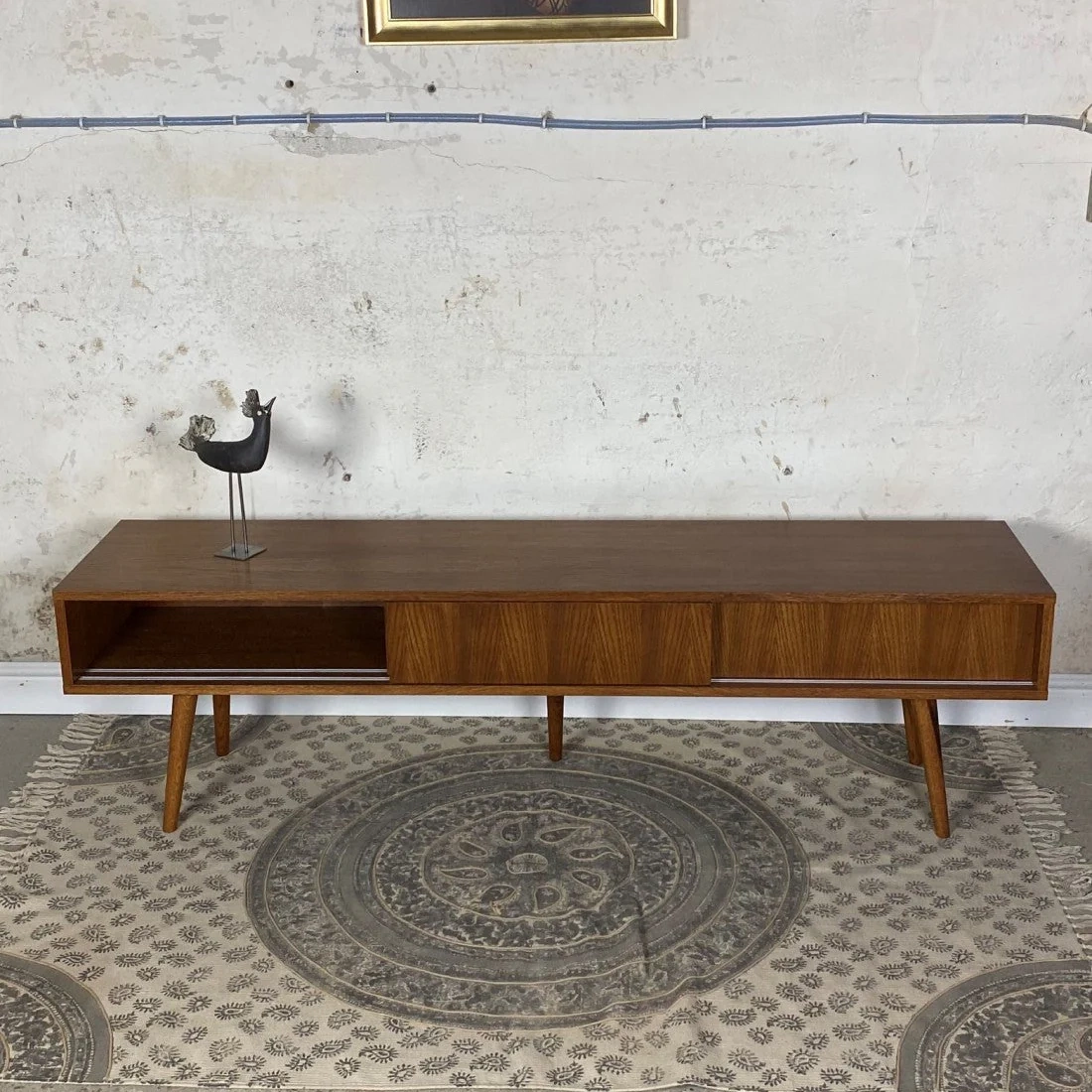 Pastform Furniture :: Drewniana komoda TV Open Low Slide rozmiar i kolor do wyboru