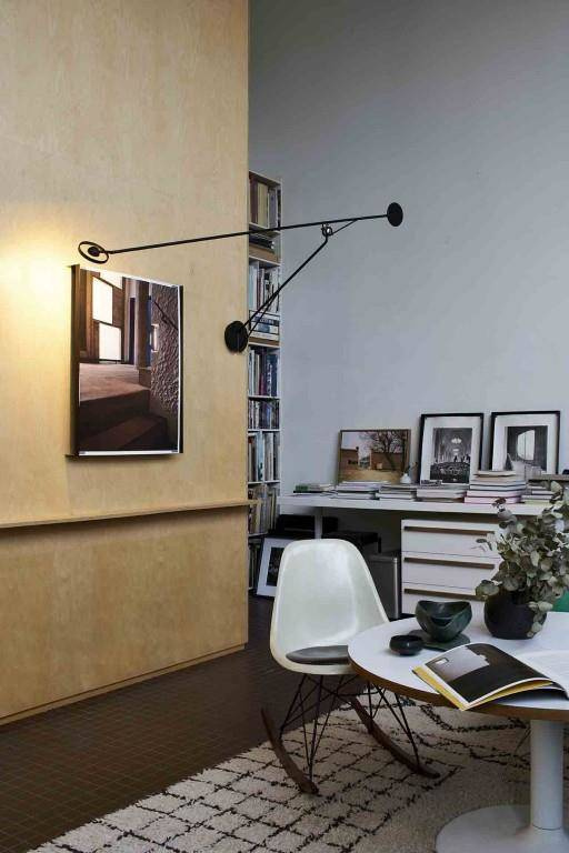 DCW:: Aaro schwarze Wandleuchte/Wandleuchte, Armlänge 155 cm