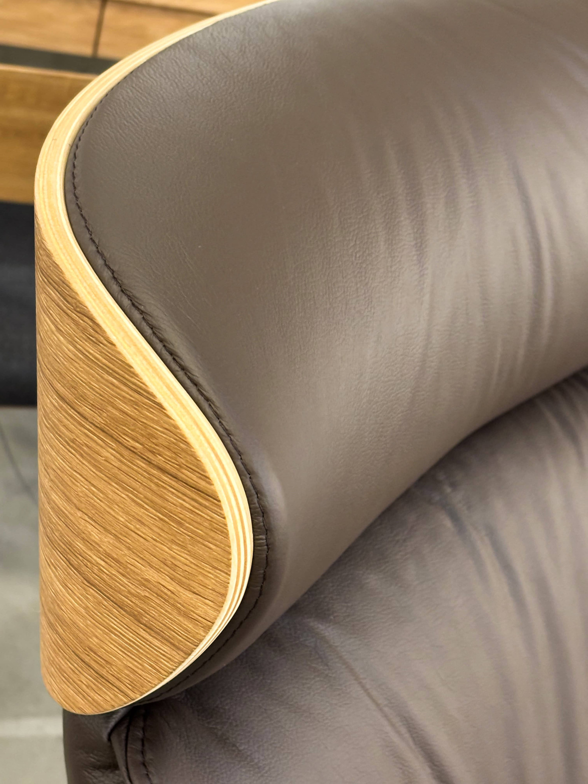 Flexlux :: Fotel tapicerowany Clement High Relax z podnóżkiem