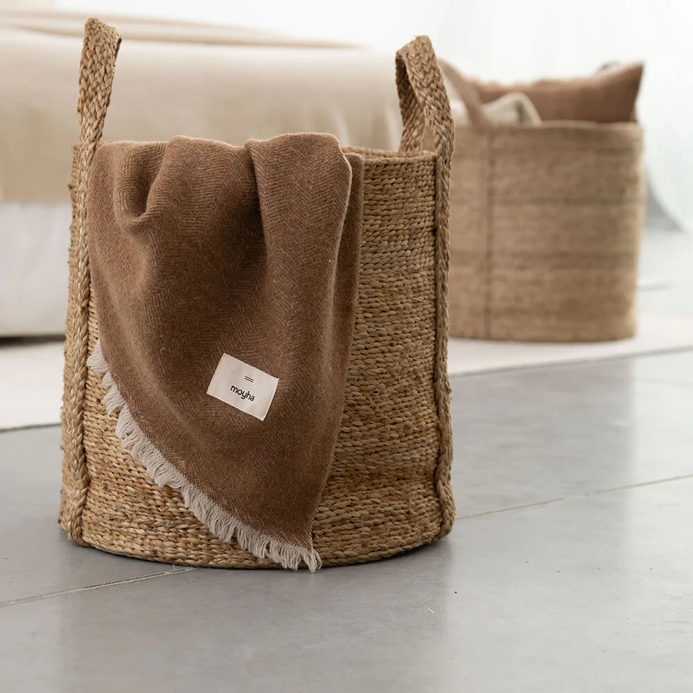 Moyha :: Wełniany pled w jodełkę orzechowy 220x240 cm