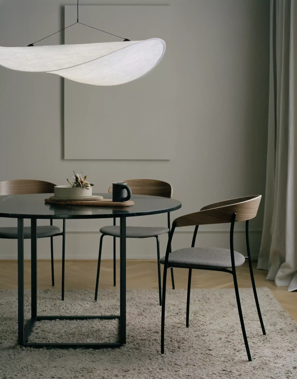 New Works :: Tense white pendant lamp, diameter 120 cm