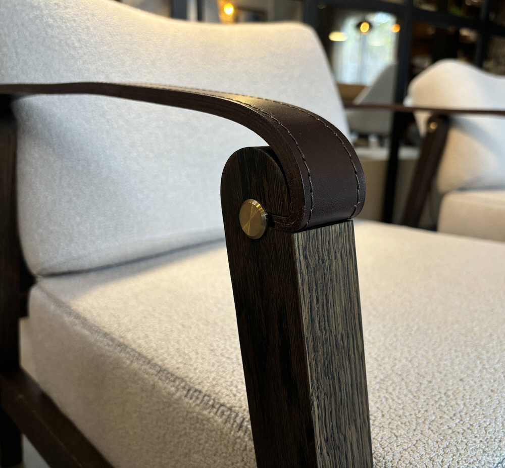 Nordic Line :: Philip beige upholstered armchair