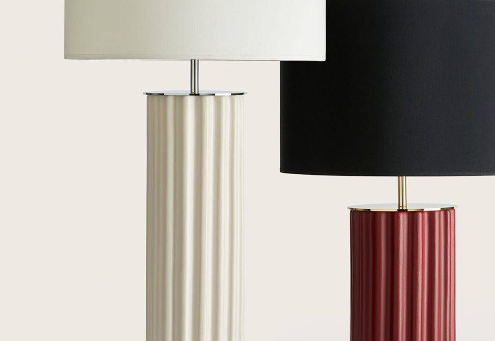 Aromas :: Onica yws. 80 cm table lamp, ceramic base with white shade