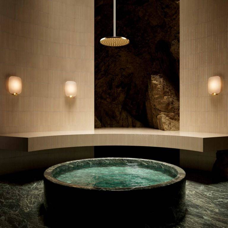 DCW:: Light Me Tender Vertical Wandleuchte in Weiß und Gold, Höhe 32 cm