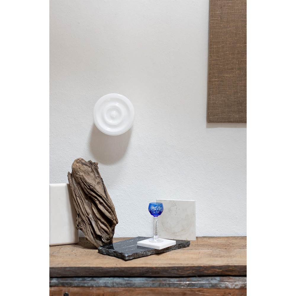 Embassy Interiors :: Lampa ścienna / sufitowa Atlantic śr. 16 cm szkło opalowe