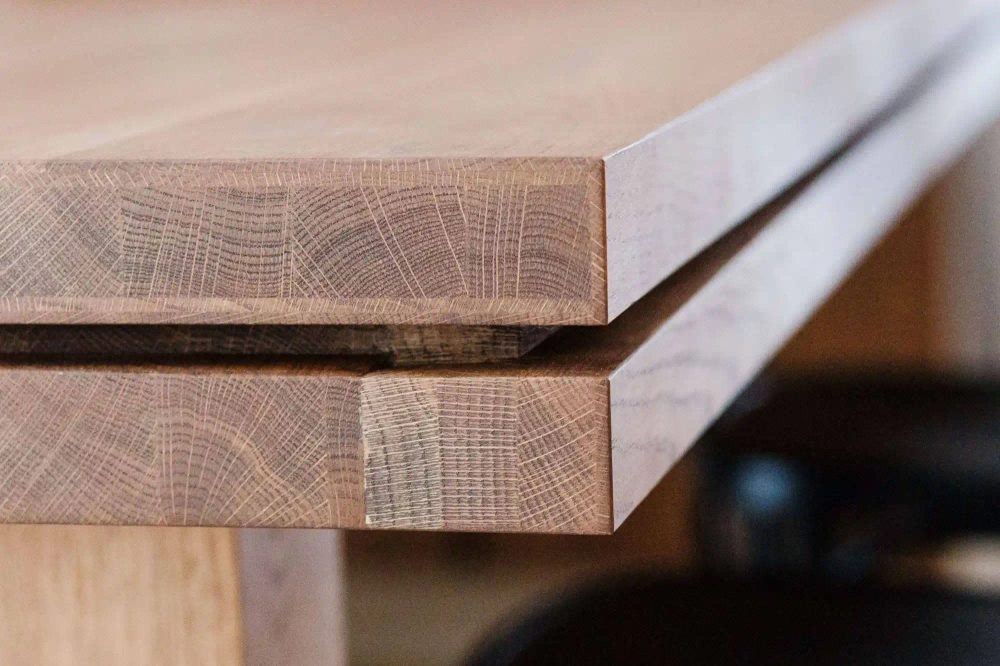 Selfia :: Tisch aus Holz Bench braun