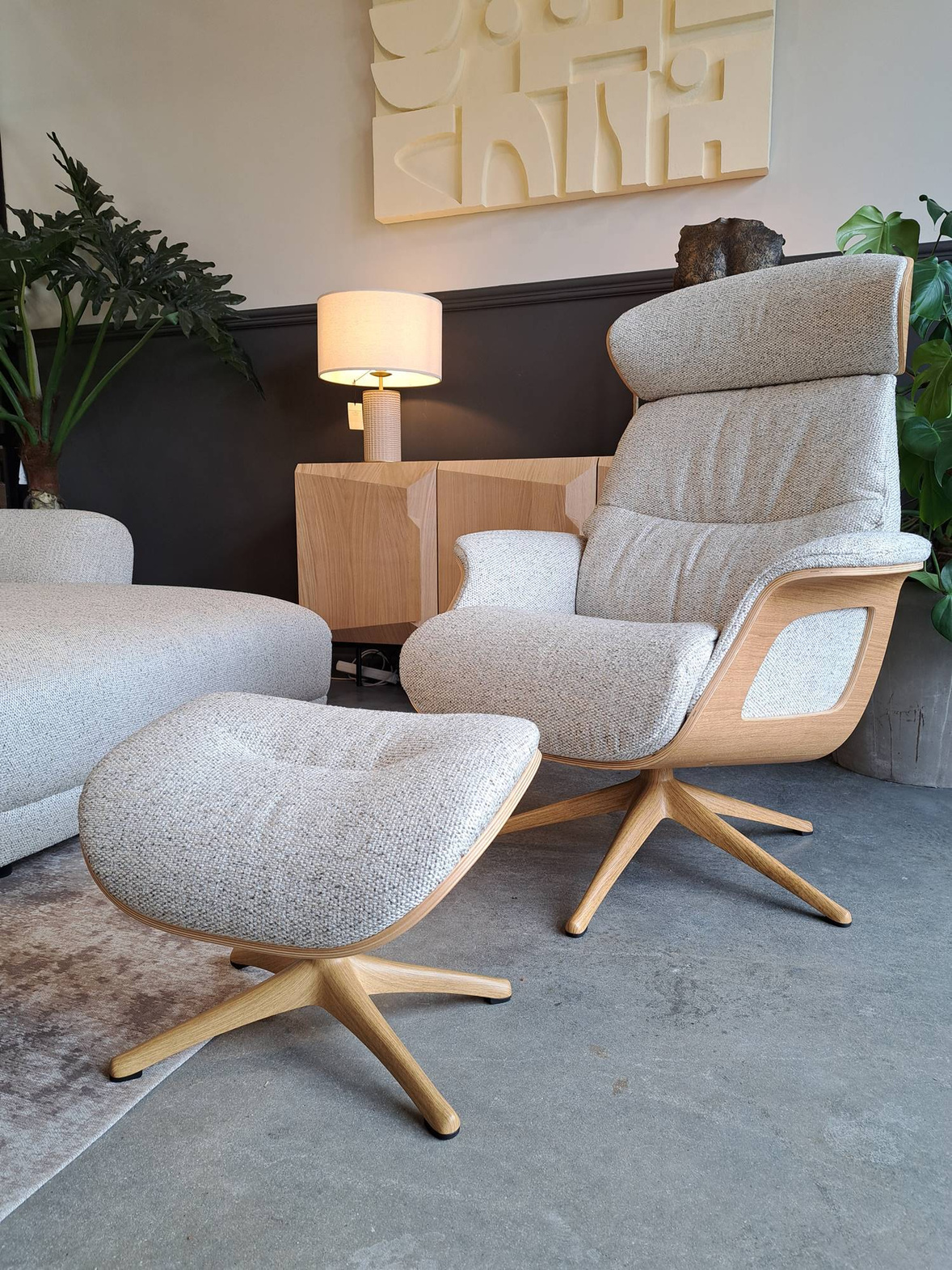 Flexlux :: Clement upholstered reclining armchair with footstool, gray-oak, medium size