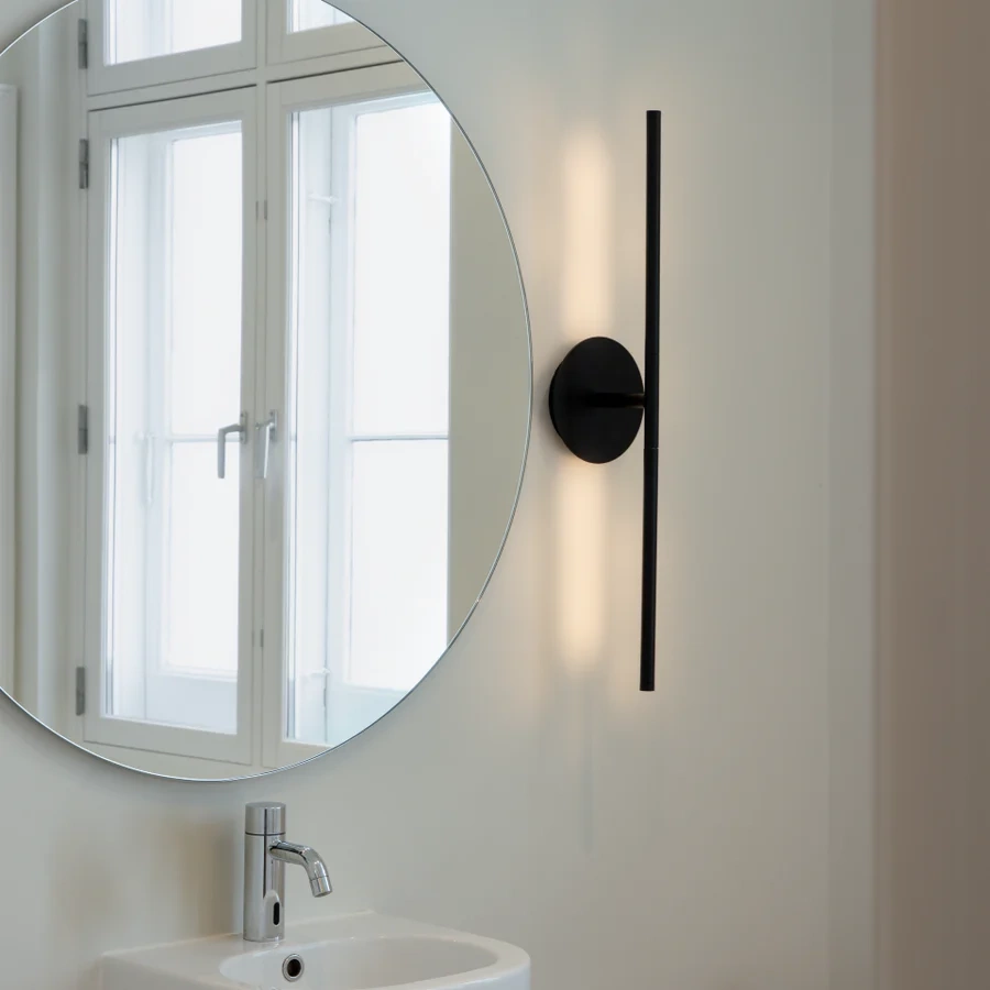 Umage :: Omni wall lamp / sconce, width 74 cm, black