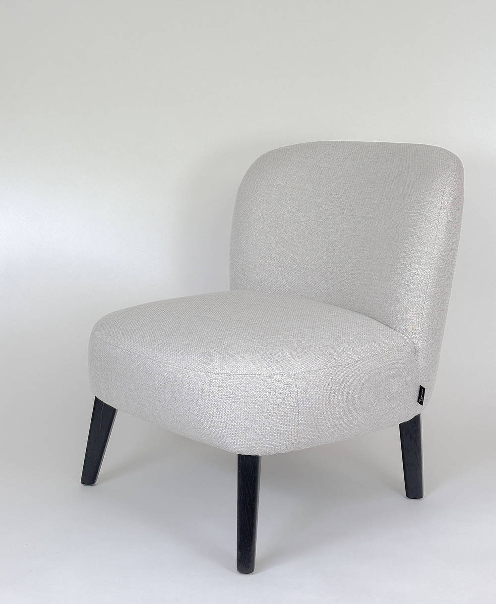 Claudie Design :: Luna upholstered armchair, width 67 cm, beige