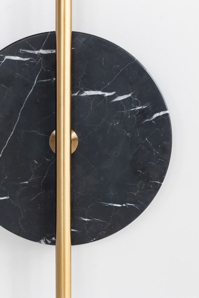 Aromas :: Point wall lamp / sconce, height 60 cm, alabaster / gold