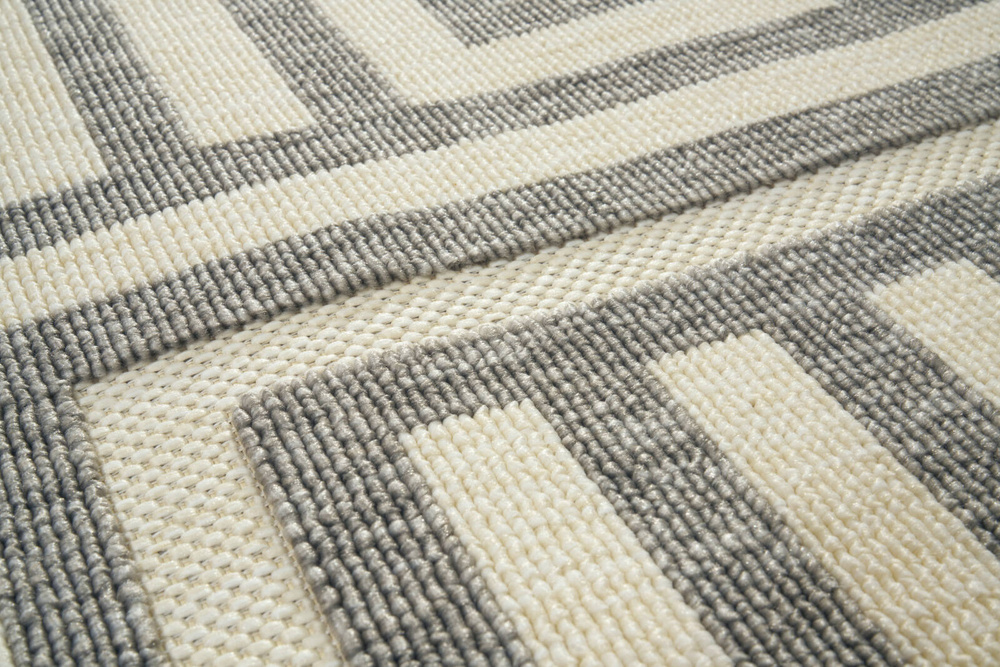 Carpet Decor :: Manana Beige and Gray Outdoor Rug