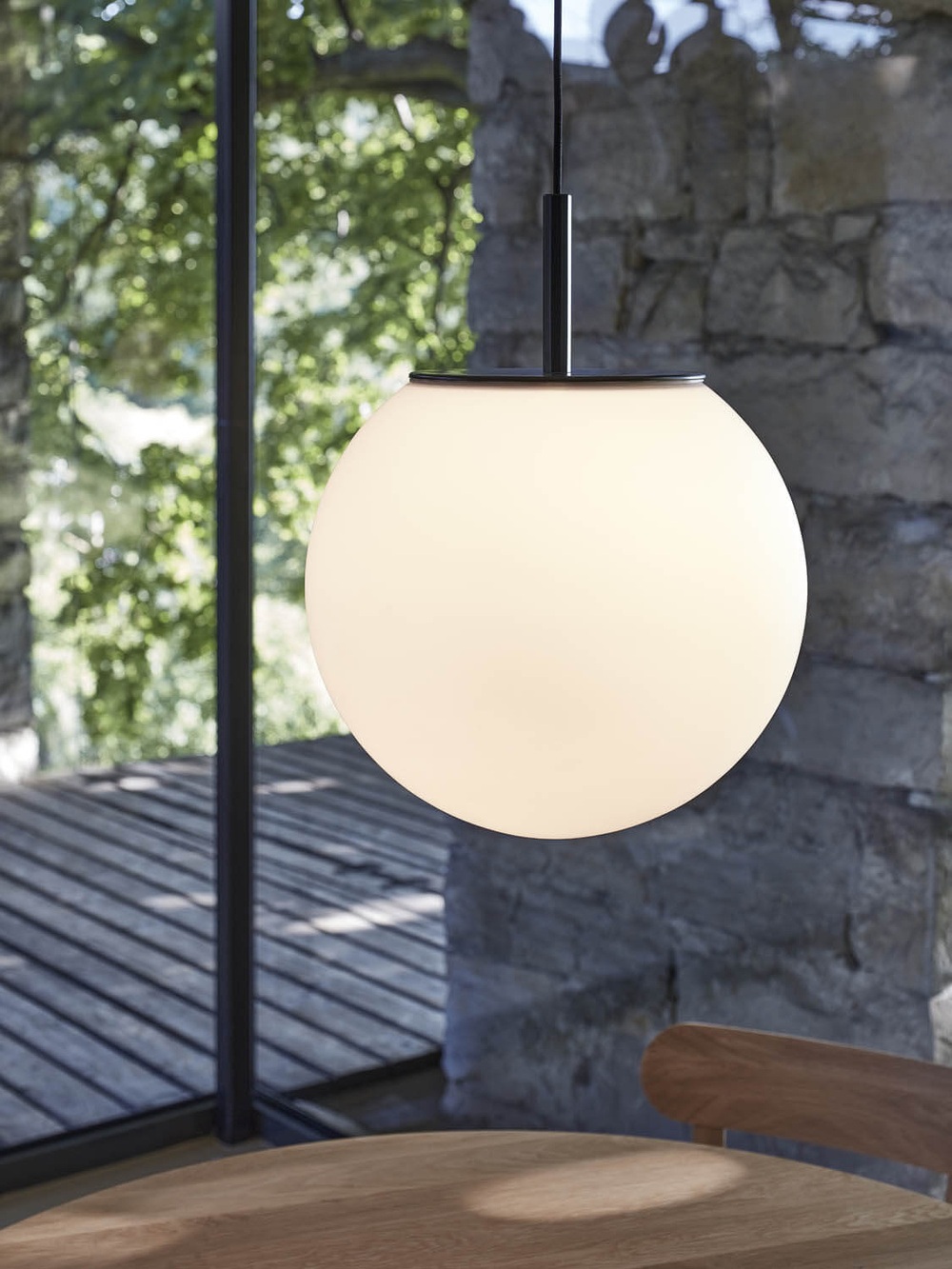 Brokis :: Pendent lamp Sfera white dia. 50 cm