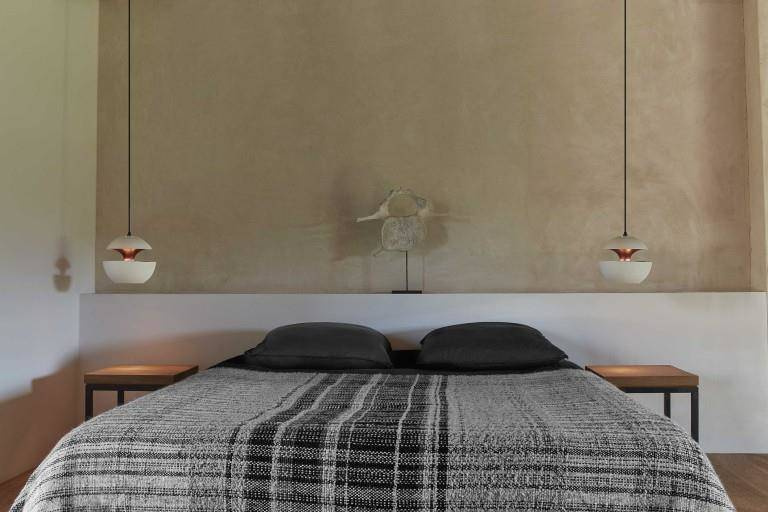 DCW:: Here Comes The Sun white pendant lamp, diameter 25 cm