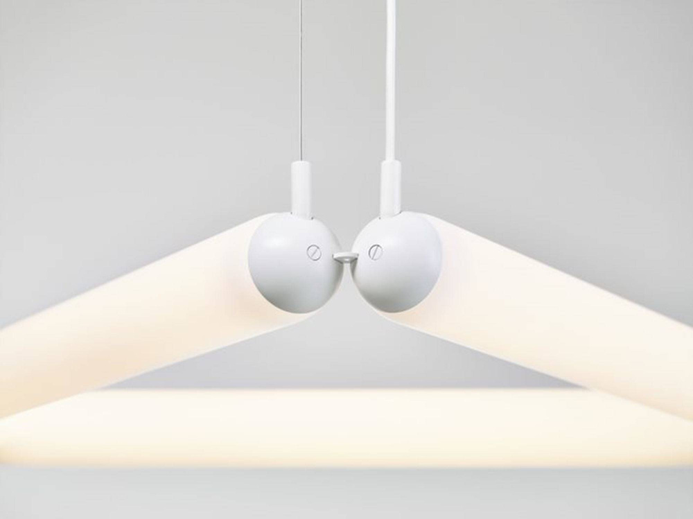 Brokis :: Pendent lamp Puro Contour Triangle white W: 90 cm