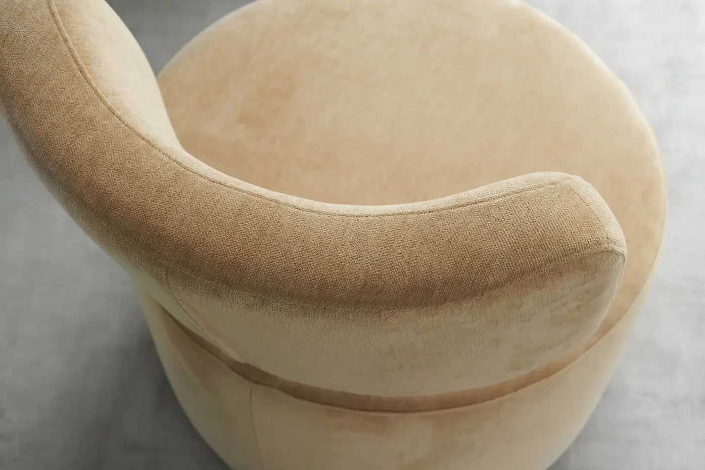 Sits :: Mokka swivel chair upholstered