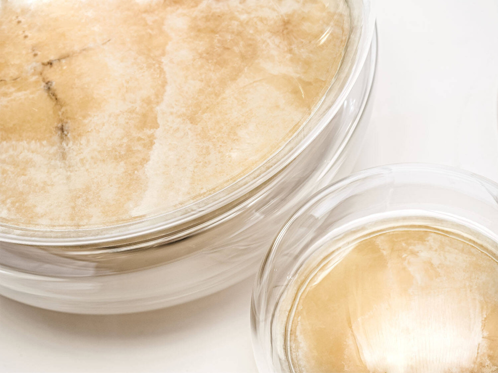 Brokis :: Tischlampe aus Glas Macaron groß transparent