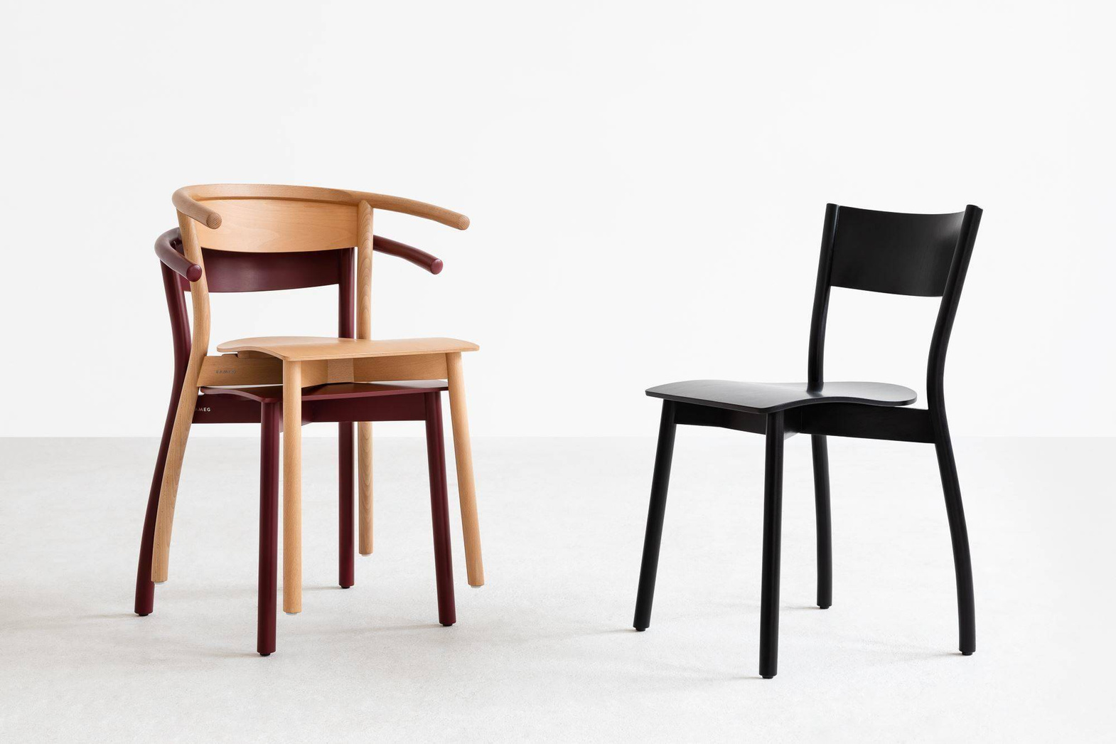 FAMEG :: Krzesło drewniane Fala