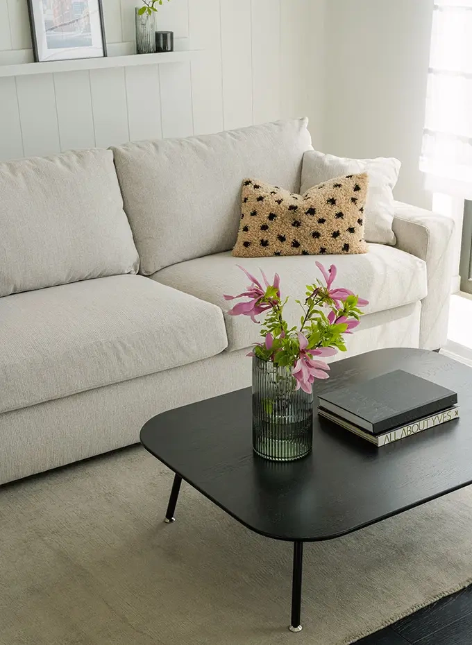 Sits :: Phoenix upholstered sofa