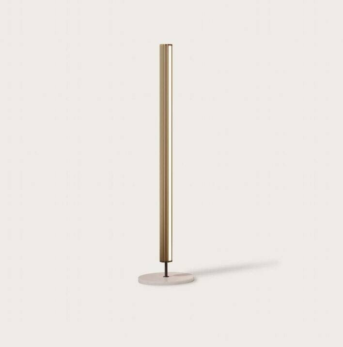Aromas :: Niro Stehleuchte, Höhe 140 cm, gold