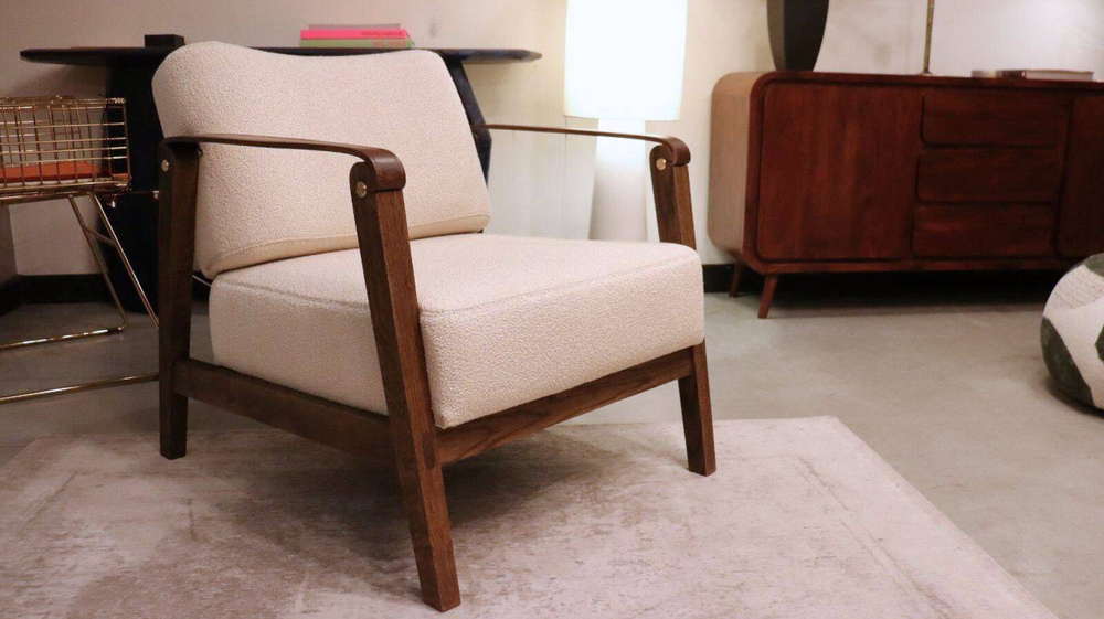 Nordic Line :: Philip beige upholstered armchair