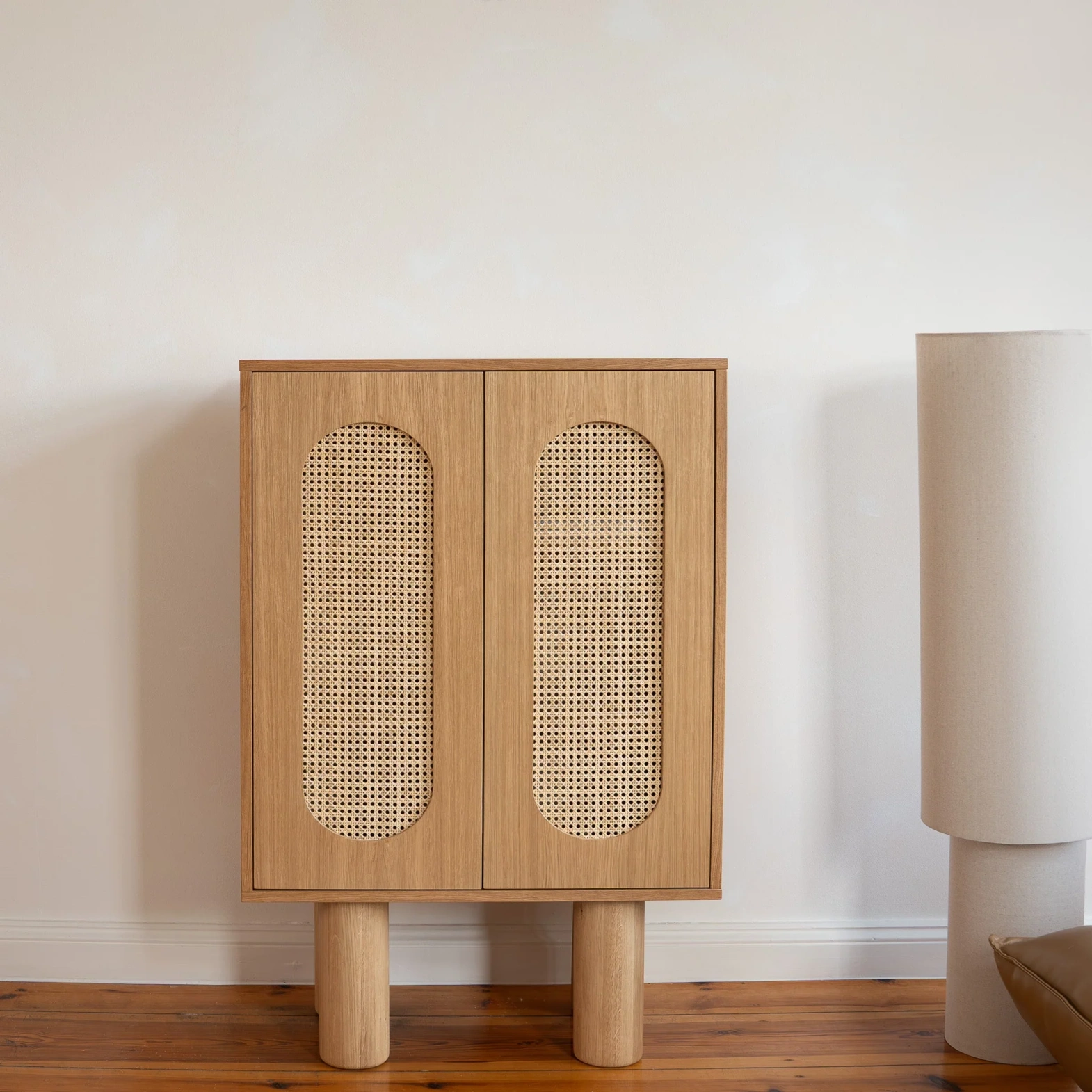 Pastform Furniture :: Drewniana komoda Moon L rozmiar i kolor do wyboru