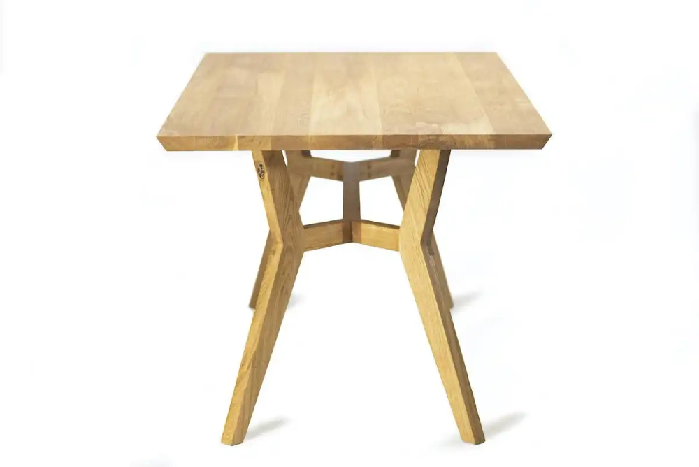 Szyszka Design :: Drewniany stół Piko