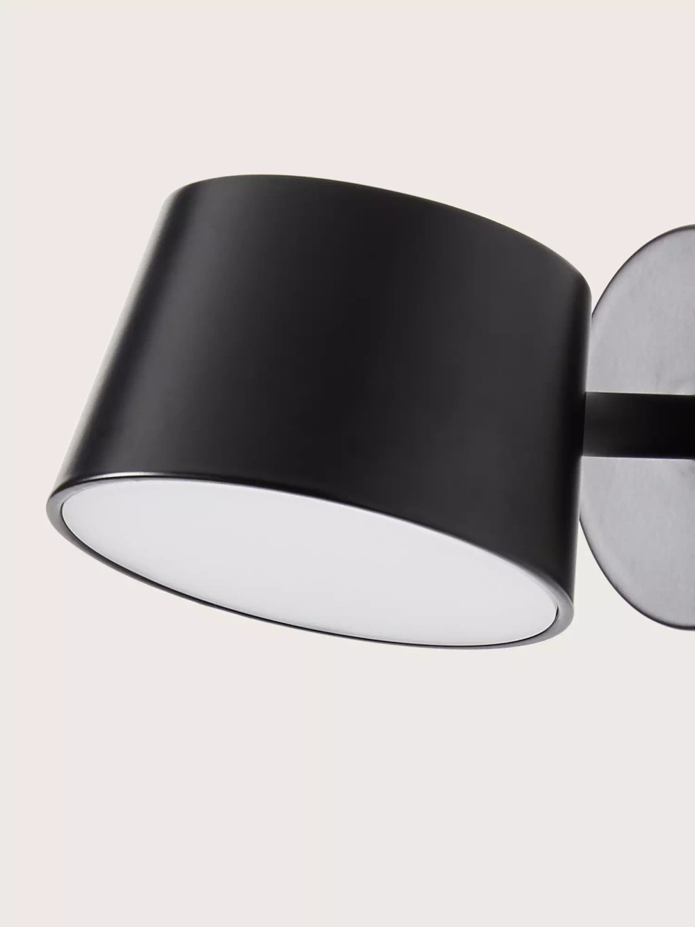 Aromas :: Wandlampe aus Metall Nera Durchmesser 10 cm schwarz