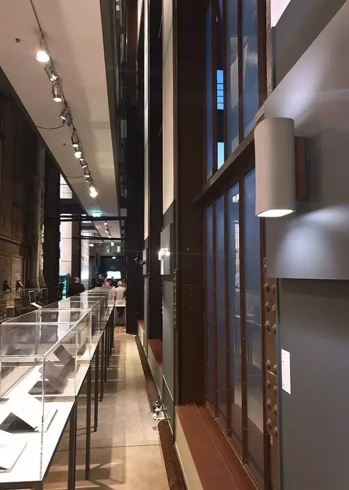 LOFTLIGHT :: ConTeak Wandleuchte / Wandleuchte, grau, Höhe 23,5 cm