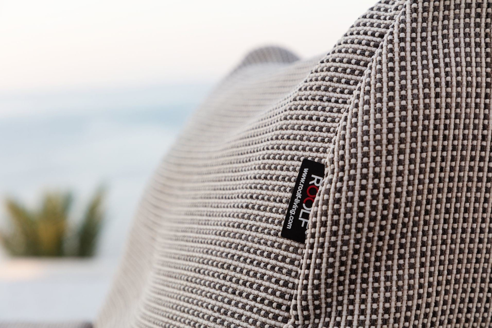 Roolf Living :: Outdoor chaise longue Long Chair grey