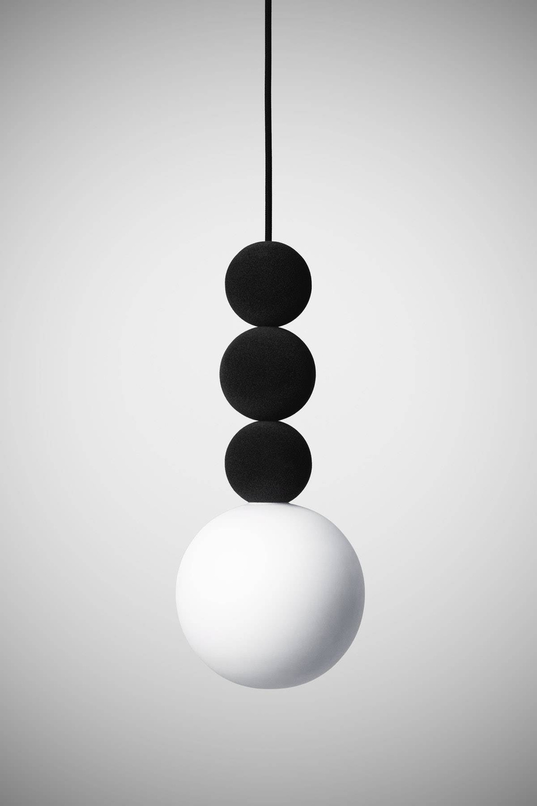 LOFTLIGHT :: Bola Bola velvet hanging lamp black, height 25 cm