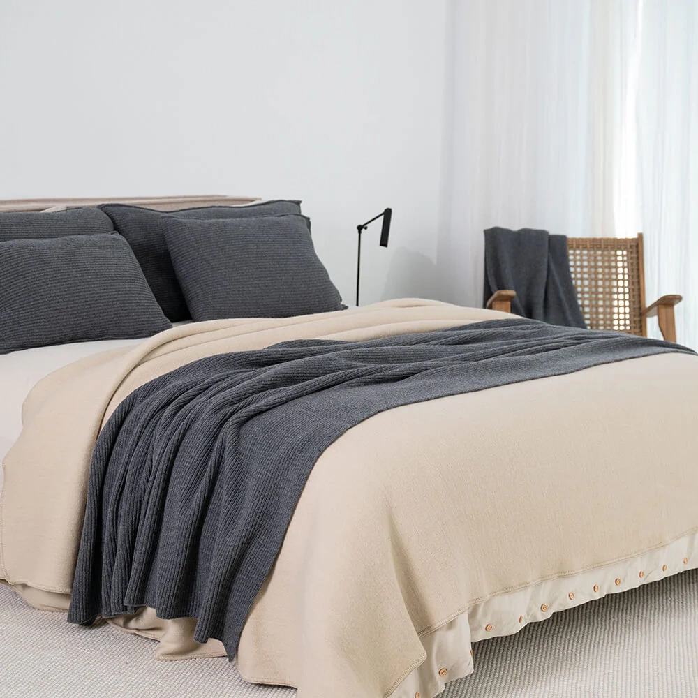 Moyha :: Pled z wełną klasyczny Premium grafitowy 130x220 cm