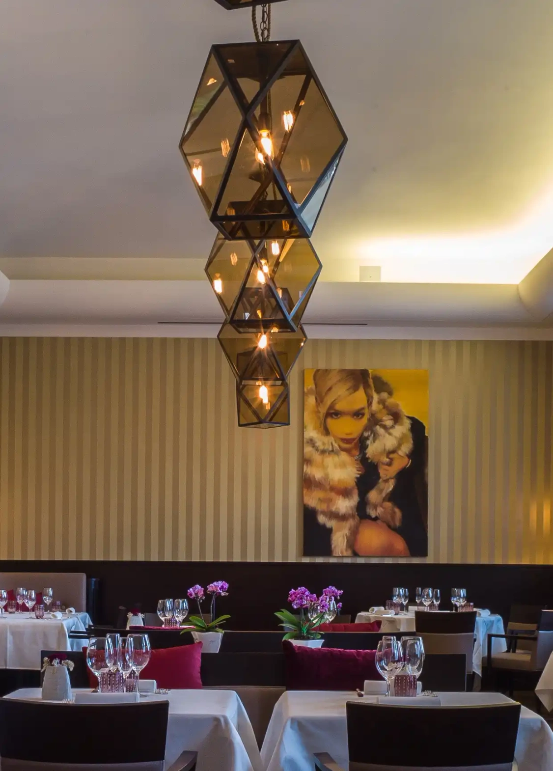 Contardi :: Muse Lantern So outdoor hanging lamp, width 40 cm, size M, brown and amber